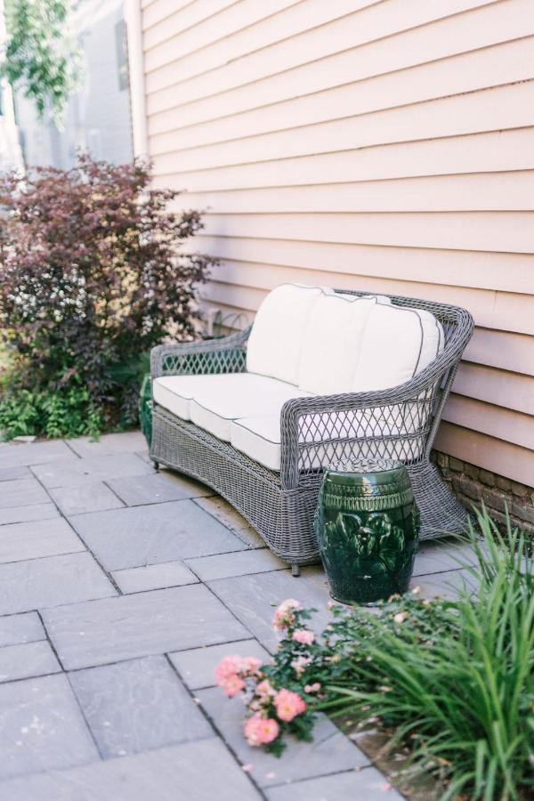 Guesthouse Charleston East 42 D エクステリア 写真